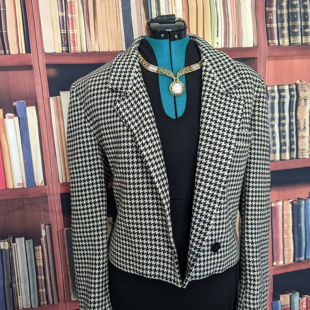 Vintage Houndstooth cropped blazer
